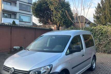 VW Caddy 205.000 km 7.700 &euro; Duisburg 47179