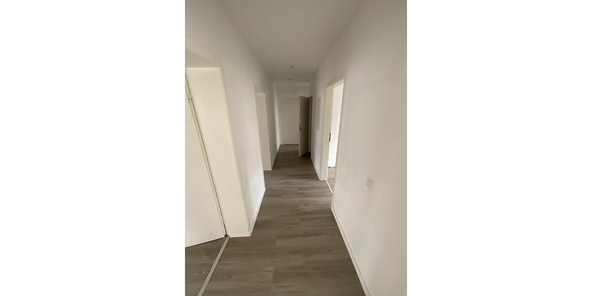 Erdgeschoßwohnung Mönchengladbach Süd - 3 Zimmer, 74 m&sup2;, 709&euro; | Angebot:25323291