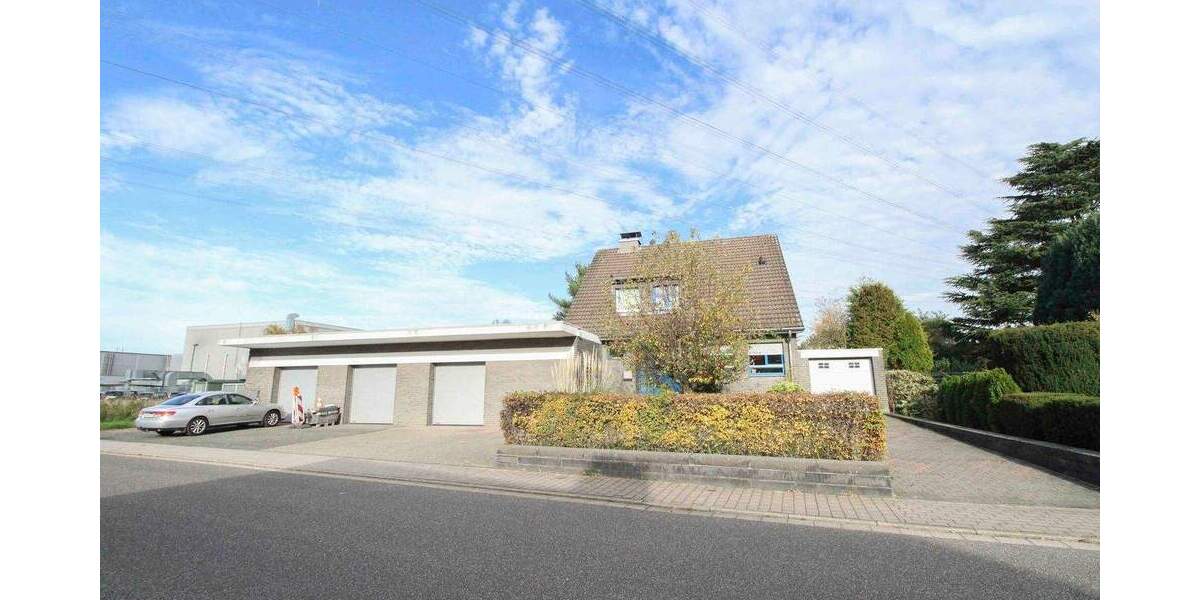 Einfamilienhaus Tönisvorst St. Tönis - 6 Zimmer, 950.000&euro; | Angebot:25822999