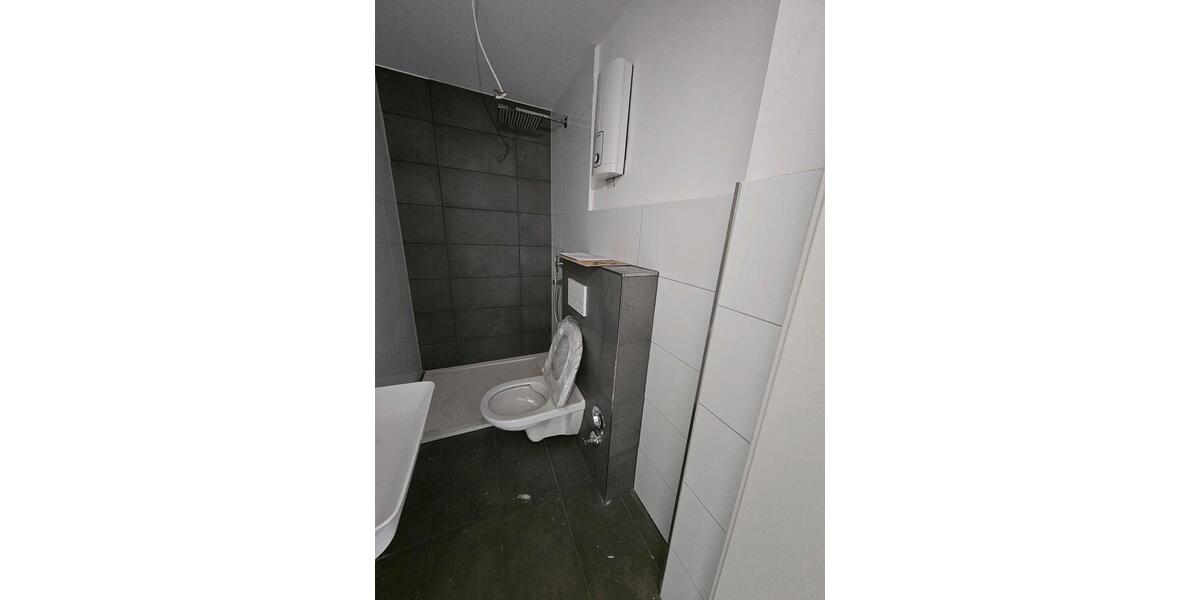 Dachgeschoßwohnung Duisburg Duisburg-Mitte - 2 Zimmer, 45 m&sup2;, 450&euro; | Angebot:26659109