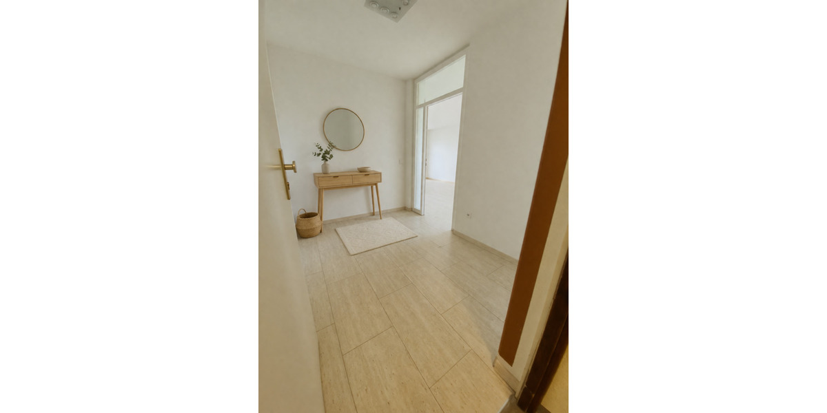 Etagenwohnung Krefeld Uerdingen - 4 Zimmer, 97 m&sup2;, 200.000&euro; | Angebot:25910710