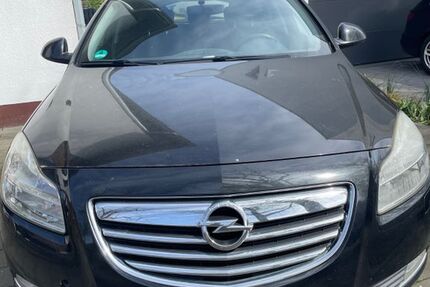 Opel Insignia 205.842 km 1.699 &euro; Korschenbroich 41352