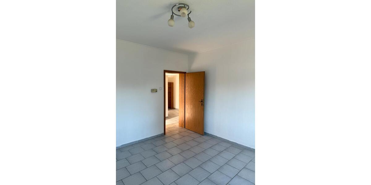 Erdgeschoßwohnung Mönchengladbach Ost - 2 Zimmer, 52 m&sup2;, 89.900&euro; | Angebot:25380004