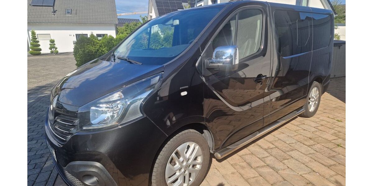 Renault Trafic 108.000 km 21.100 &euro; Kempen 47906