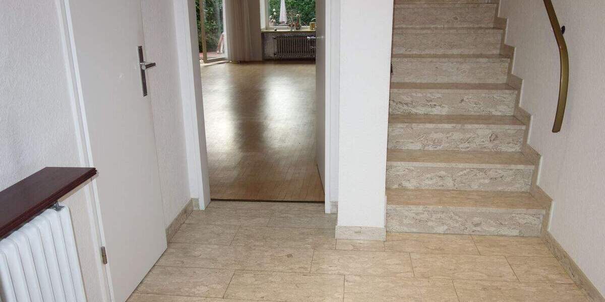 Einfamilienhaus Düsseldorf Hassels - 4 Zimmer, 128 m&sup2;, 600.000&euro; | Angebot:25665200