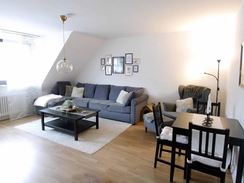 Dachgeschoßwohnung Oberhausen Biefang - 3.5 Zimmer, 70 m&sup2;, 530&euro; | Angebot:26556862