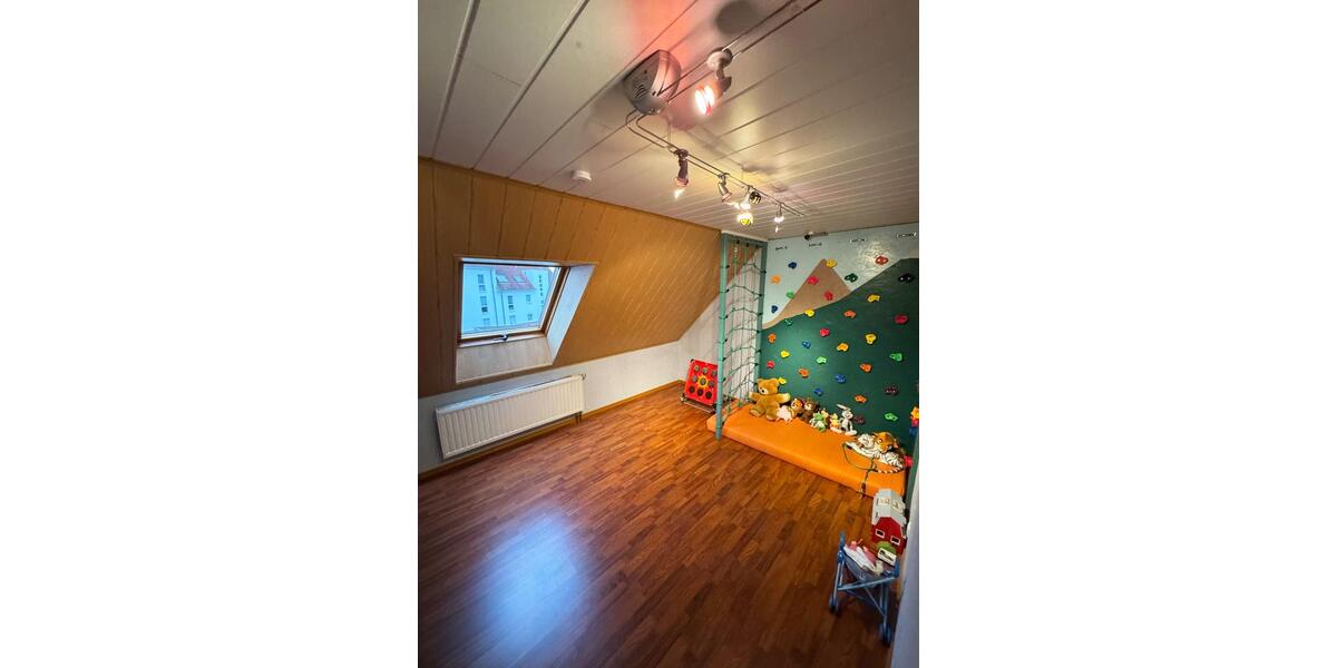 Reihenhaus Neuss Reuschenberg - 6 Zimmer, 101 m&sup2;, 520.000&euro; | Angebot:23827995