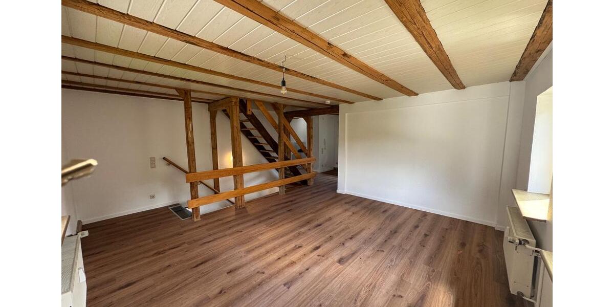 Etagenwohnung Düsseldorf Niederkassel - 4 Zimmer, 106 m&sup2;, 950&euro; | Angebot:26608721