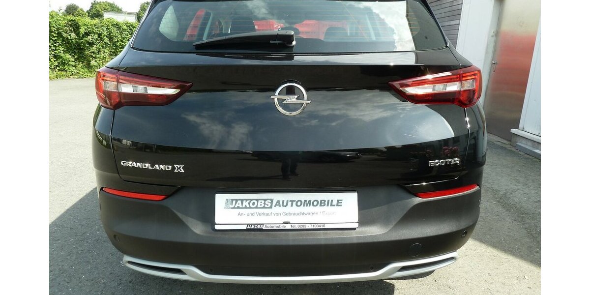 Opel Grandland X Innovation Klimaautomatik Navi Alu18´´ 110.000 km 14.900 &euro; Ratingen 40885