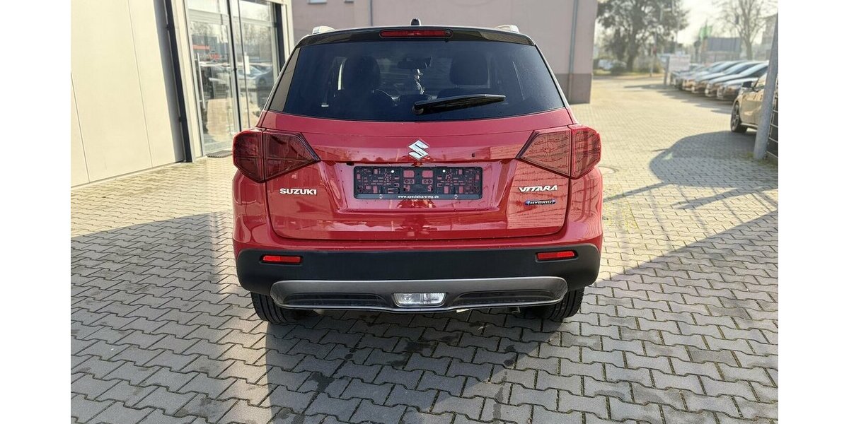 Suzuki Vitara 1.4 Hybrid 4x2 / Automatik / Kamera 35.000 km 21.490 &euro; Mönchengladbach 41066