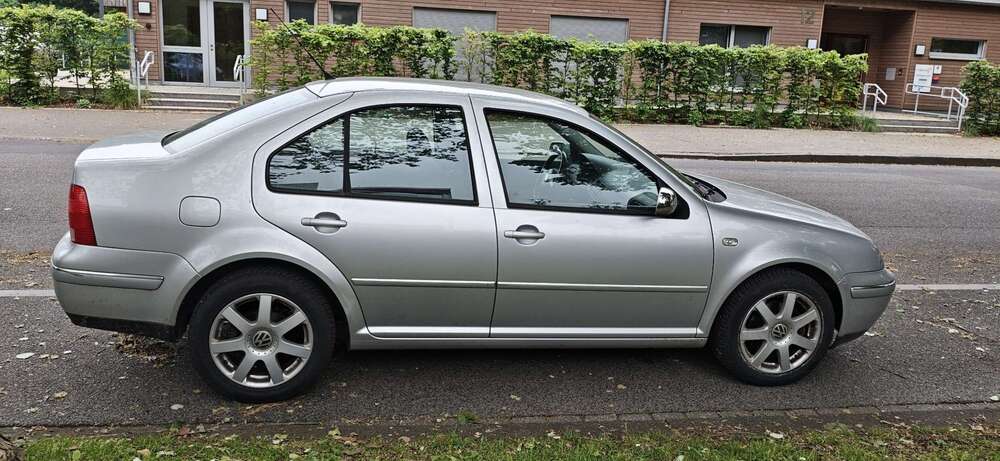 VW Bora 167.000 km 1.900 &euro; Hardterbroich (Mönchengladbach) 41065