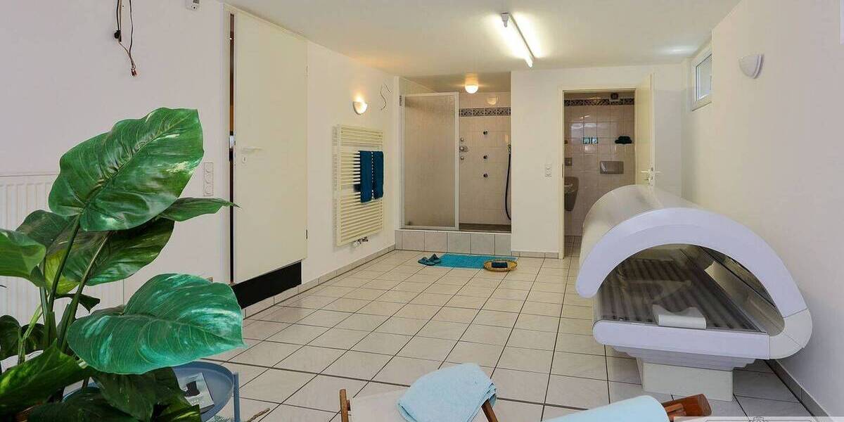 Mehrfamilienhaus, Wohnhaus Düsseldorf Benrath Benrath - 1 Zimmer, 226 m&sup2;, 3.000&euro; | Angebot:26687558
