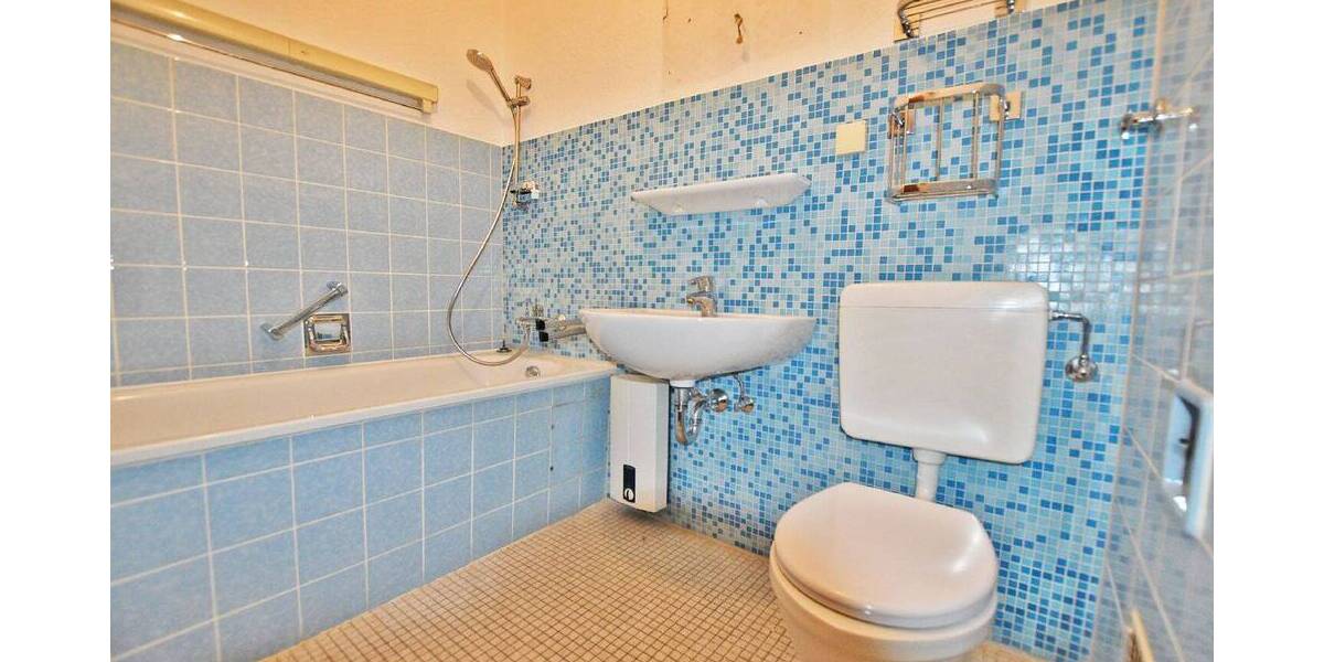 Etagenwohnung Mülheim Speldorf - 3 Zimmer, 79 m&sup2;, 169.000&euro; | Angebot:26797897