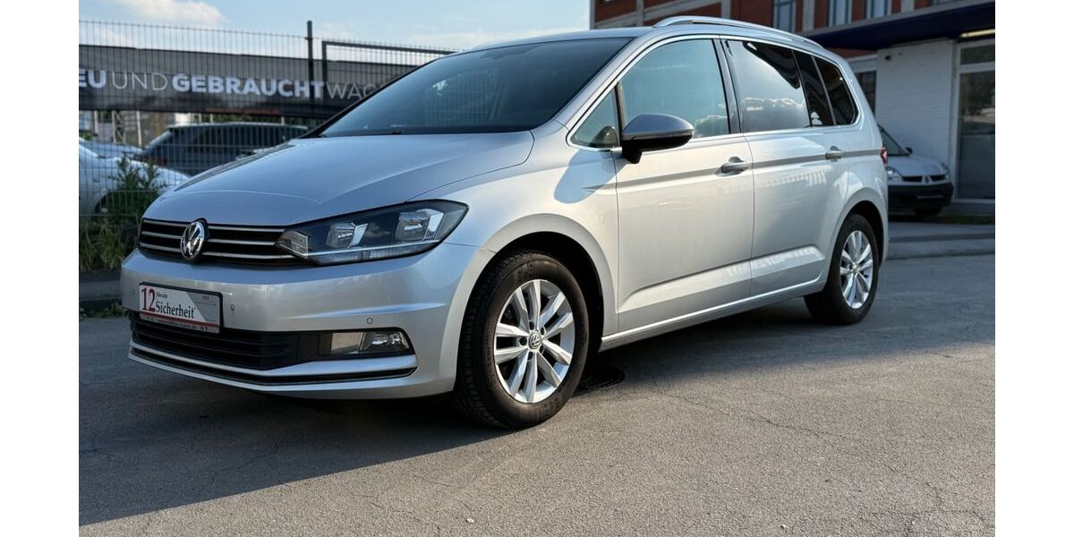 VW Touran 144.000 km 15.500 &euro; Hilden 40721