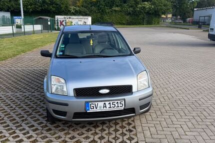Ford Fusion 216.000 km 1.550 &euro; Jüchen 41363