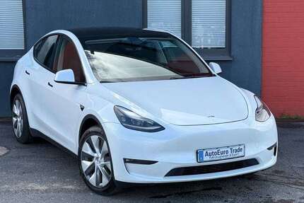 Tesla Model Y 76.617 km 33.600 &euro; Neuss 41472