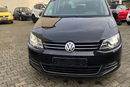 VW Sharan 217.000 km 15.900 &euro; Duisburg 47057