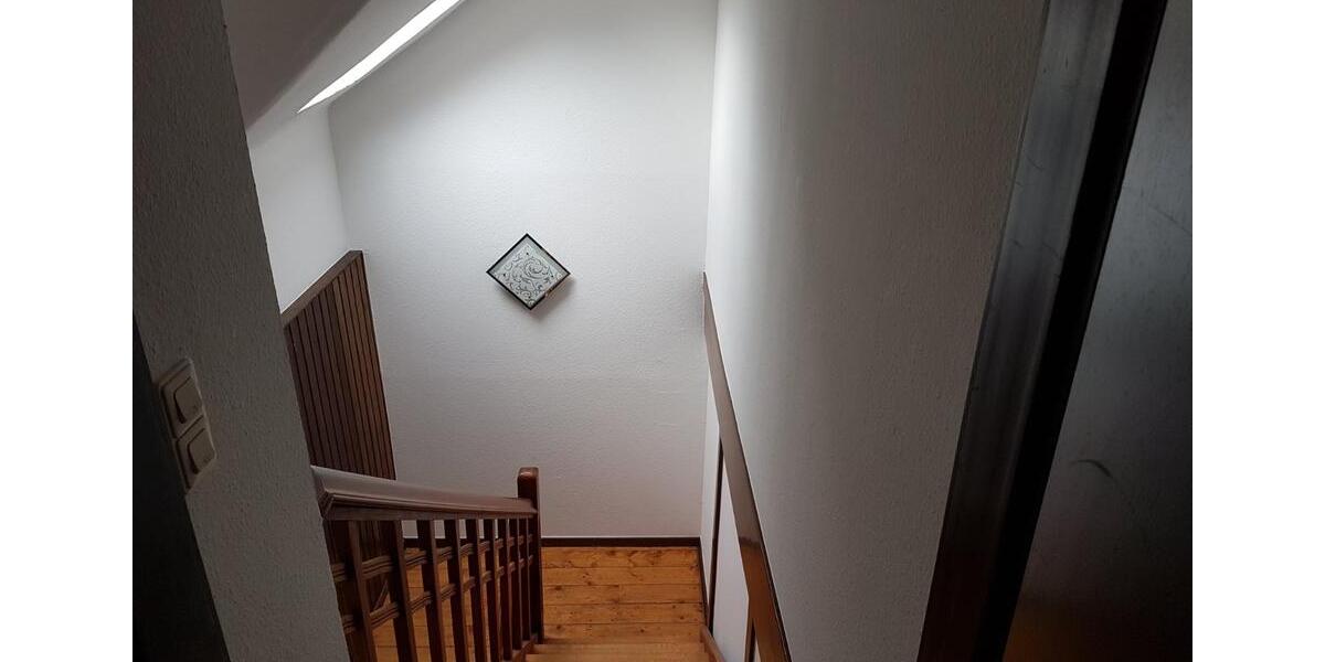 Maisonettenwohnung Krefeld - 2.5 Zimmer, 90 m&sup2;, 800&euro; | Angebot:25892864