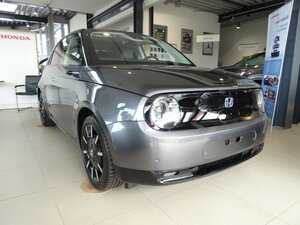 Honda E CVT Advance Paket +CarPlay+360 Kamera+ Adv 30.980 km 15.950 &euro; Meerbusch 40667