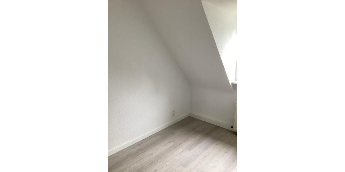 Dachgeschoßwohnung Willich - 2 Zimmer, 46 m&sup2;, 414&euro; | Angebot:26003683