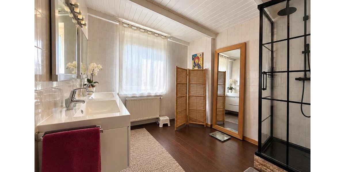Doppelhaushälfte Kamp-Lintfort Lintfort - 7 Zimmer, 154 m&sup2;, 350.000&euro; | Angebot:27632340