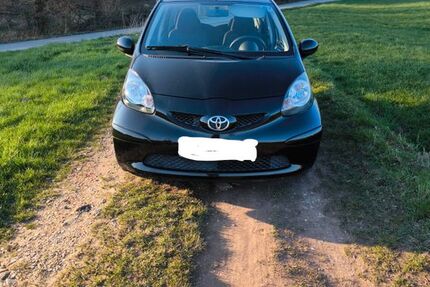 Toyota Aygo (X) 58.300 km 4.000 &euro; Krefeld 47829