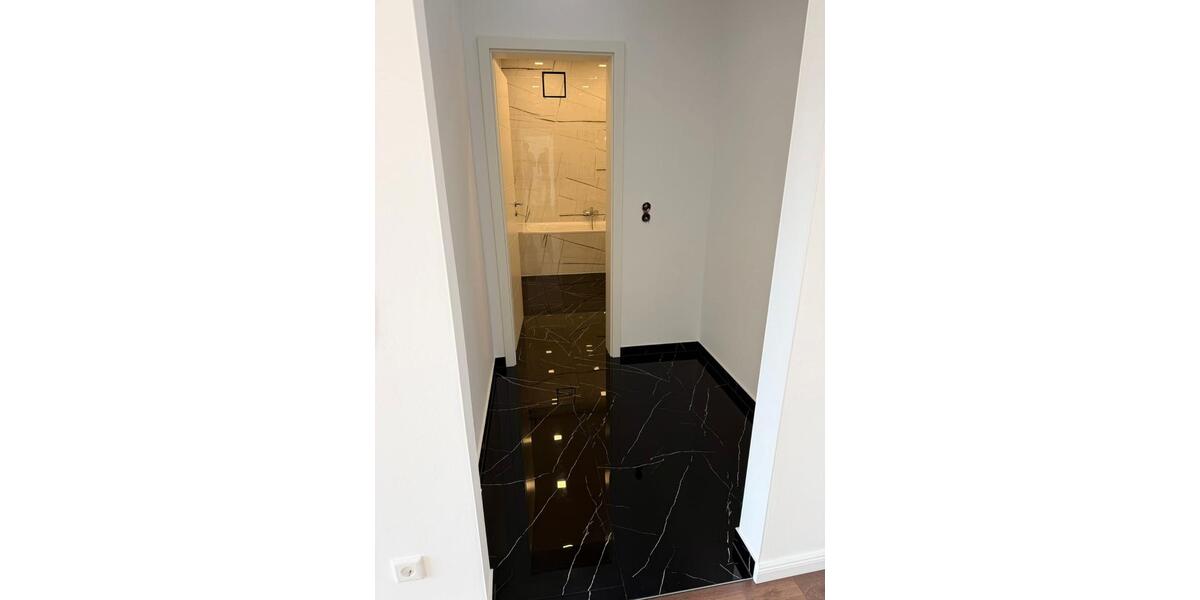 Dachgeschoßwohnung Düsseldorf Stadtbezirk 9 - 3 Zimmer, 130 m&sup2;, 2.450&euro; | Angebot:25792060