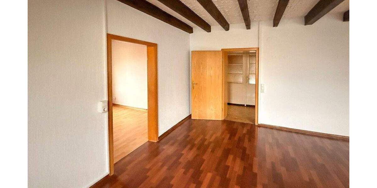 Etagenwohnung Velbert Mitte - 3 Zimmer, 85 m&sup2;, 850&euro; | Angebot:25698464