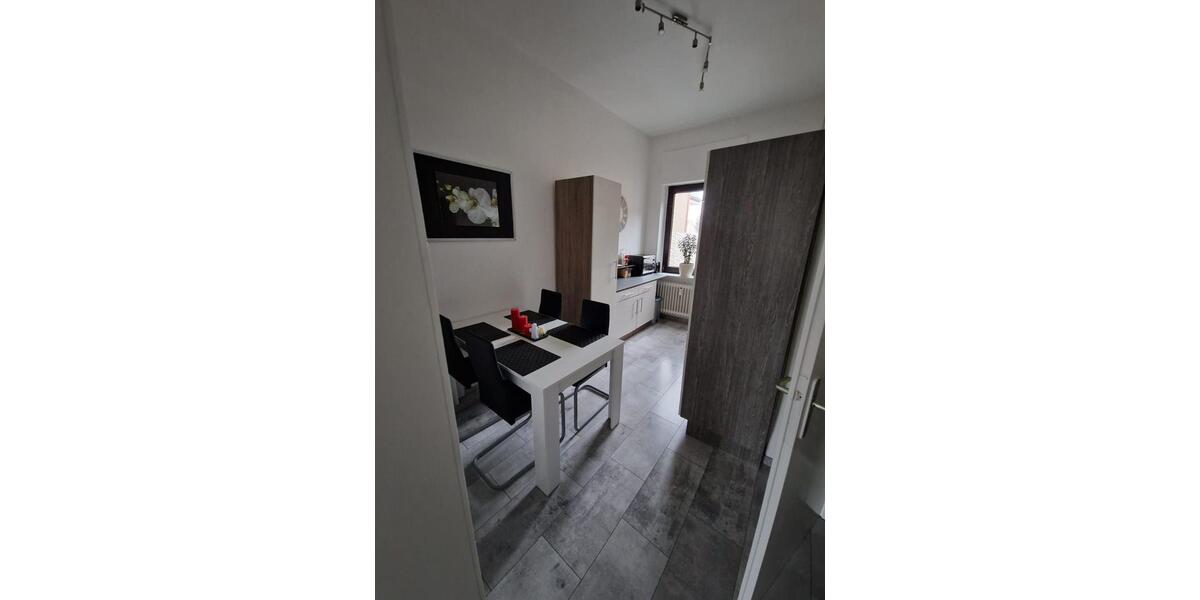 Etagenwohnung Mönchengladbach Süd - 2 Zimmer, 50 m&sup2;, 400&euro; | Angebot:25892911