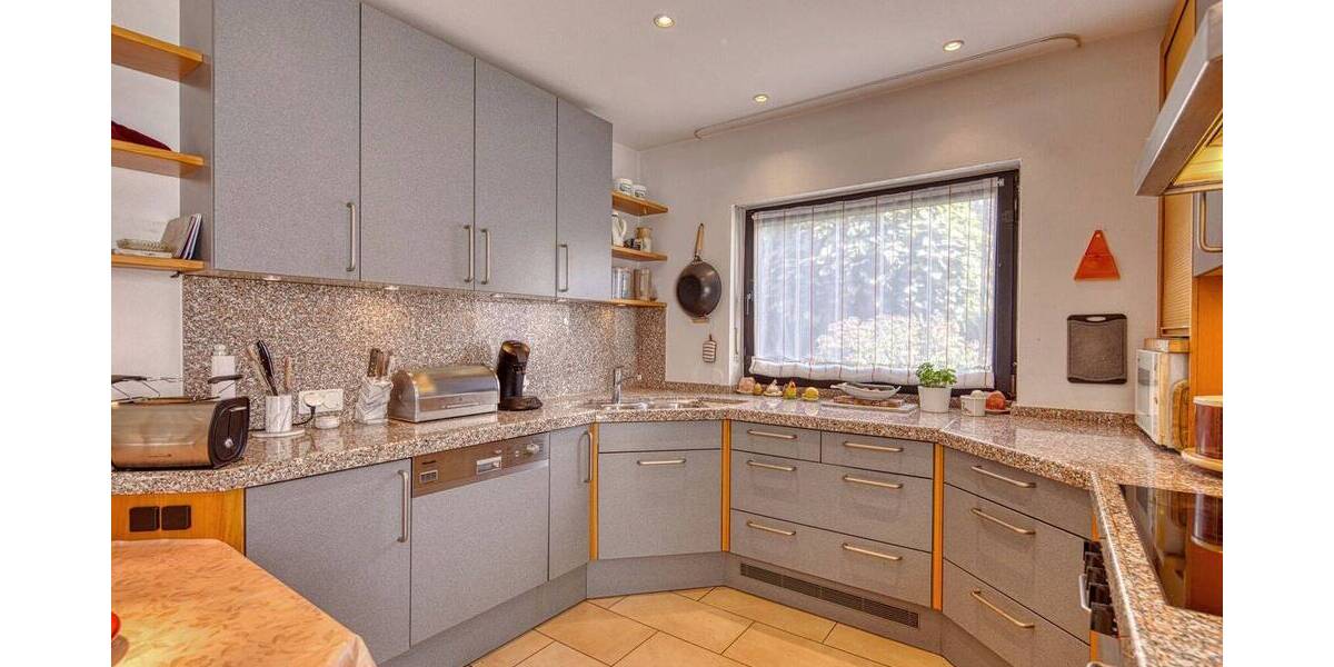 Einfamilienhaus Kaarst Kaarst-West - 5 Zimmer, 198 m&sup2;, 865.000&euro; | Angebot:26036780