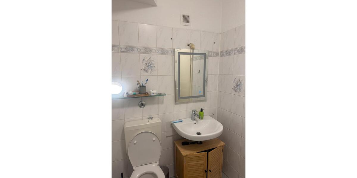 Etagenwohnung Düsseldorf Stadtbezirk 3 - 1.5 Zimmer, 37 m&sup2;, 760&euro; | Angebot:25718255