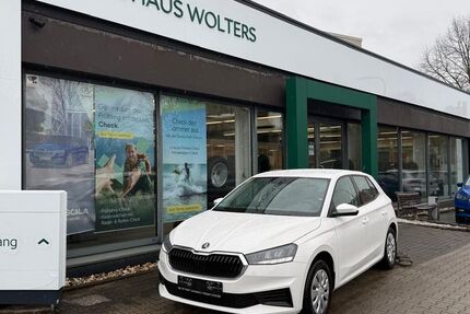 Skoda Fabia 27.328 km 14.200 &euro; Neuss 41462