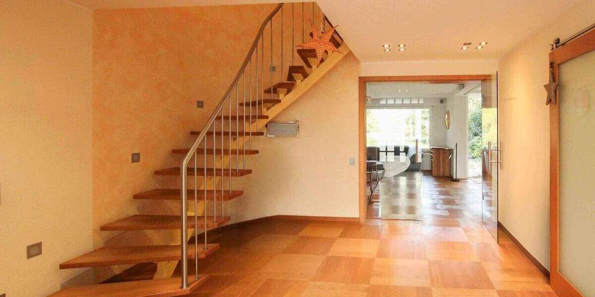 Einfamilienhaus Tönisvorst St. Tönis - 6 Zimmer, 950.000&euro; | Angebot:25822999