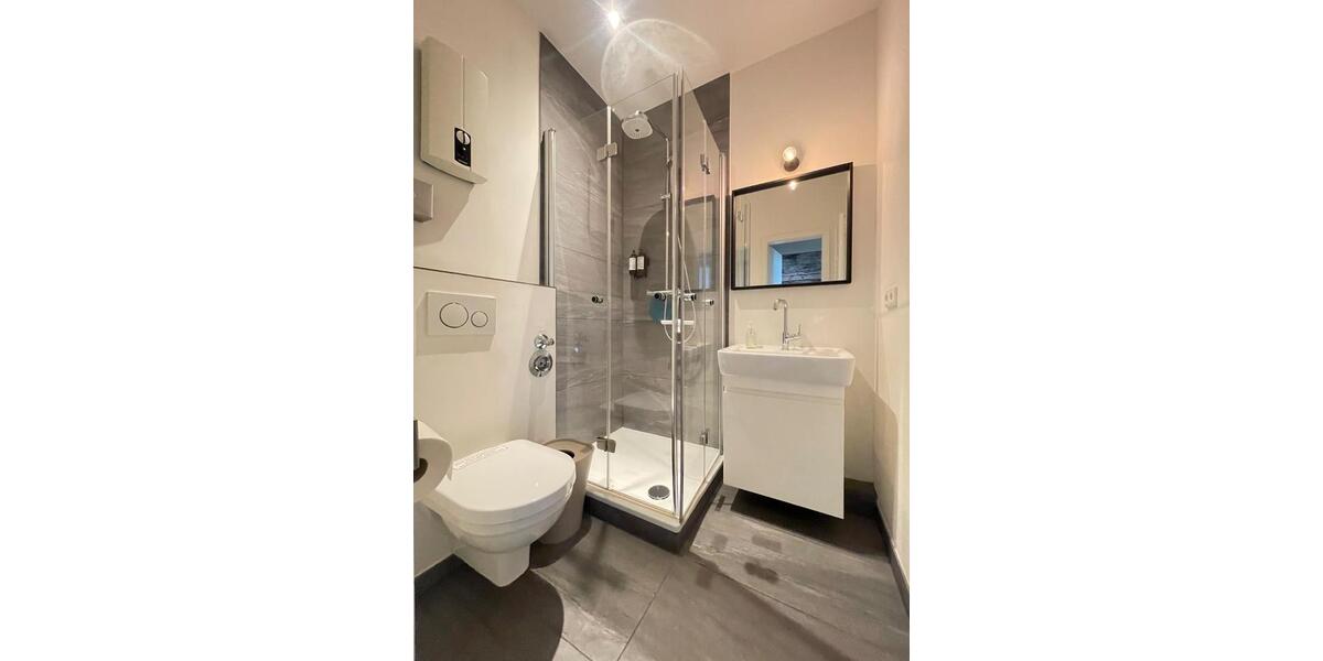Erdgeschoßwohnung Düsseldorf Oberbilk - 1 Zimmer, 30 m&sup2;, 900&euro; | Angebot:26639553