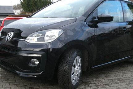 VW up! 63.332 km 8.999 &euro; Viersen 41747