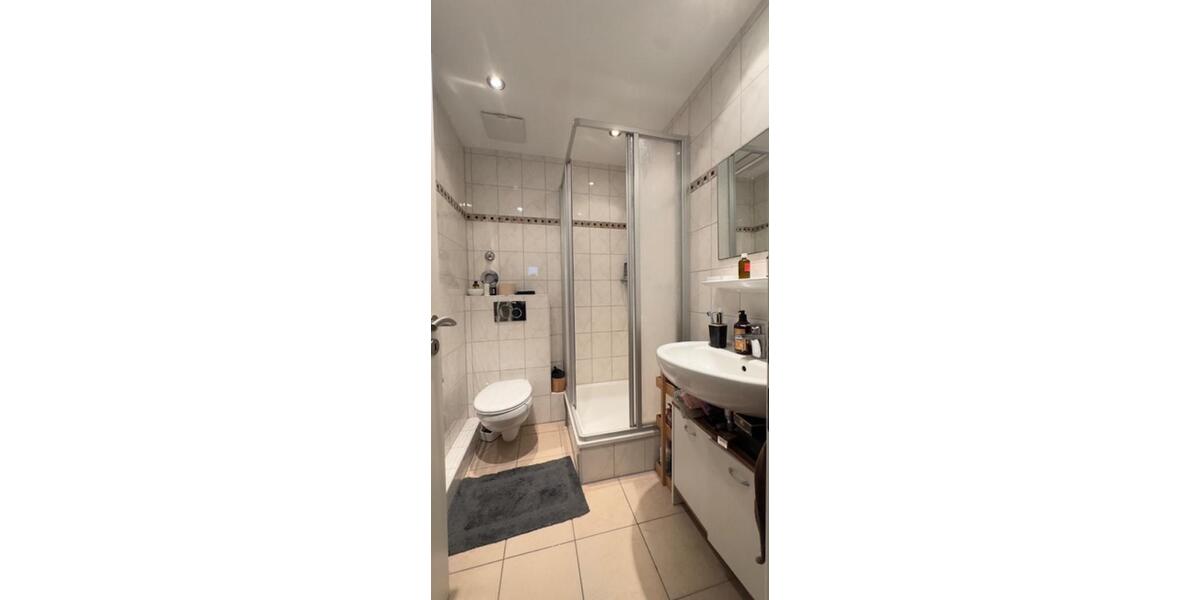 Etagenwohnung Düsseldorf Oberbilk - 1 Zimmer, 20 m&sup2;, 109.000&euro; | Angebot:26003554