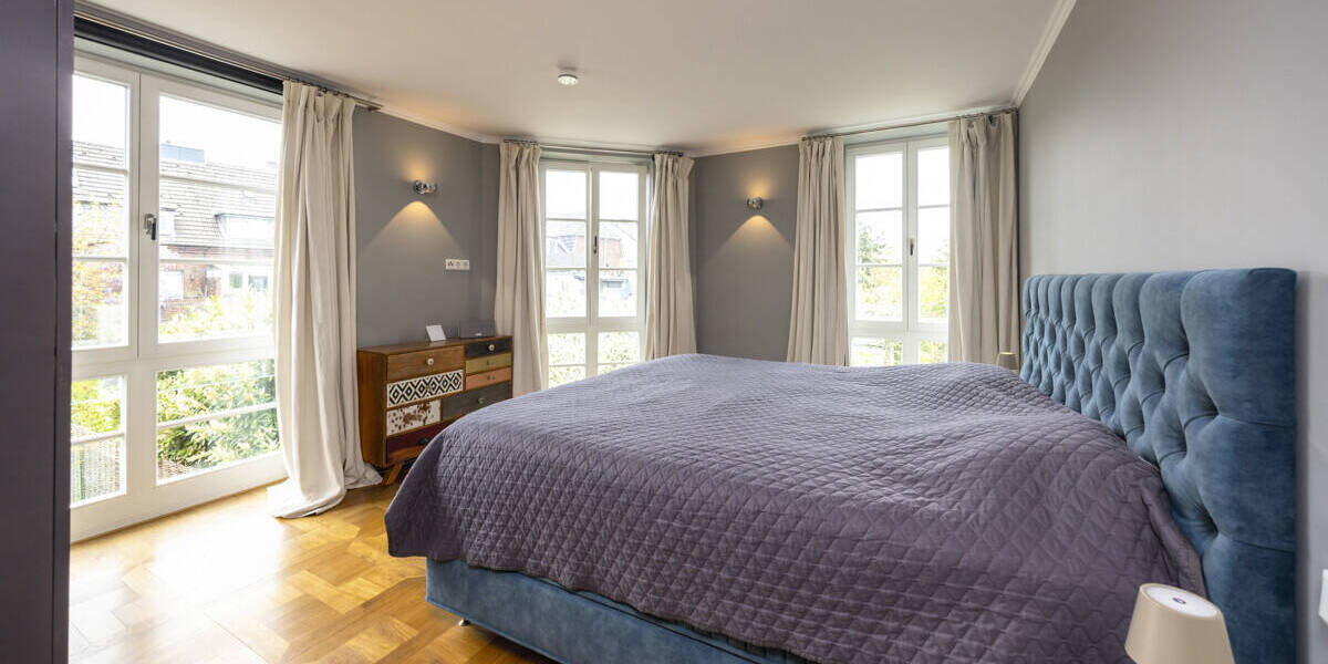 Mehrfamilienhaus, Wohnhaus Meerbusch Büderich - 6 Zimmer, 254 m&sup2;, 1.890.000&euro; | Angebot:26658329
