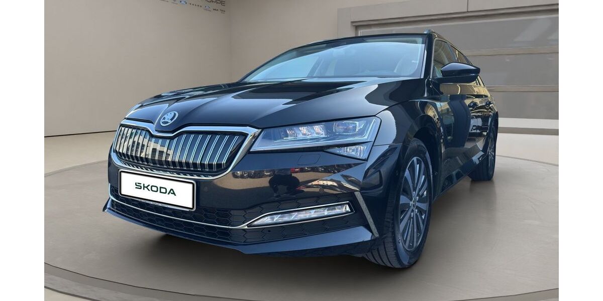 Skoda Superb 84.474 km 24.988 &euro; Viersen-Dülken 41751
