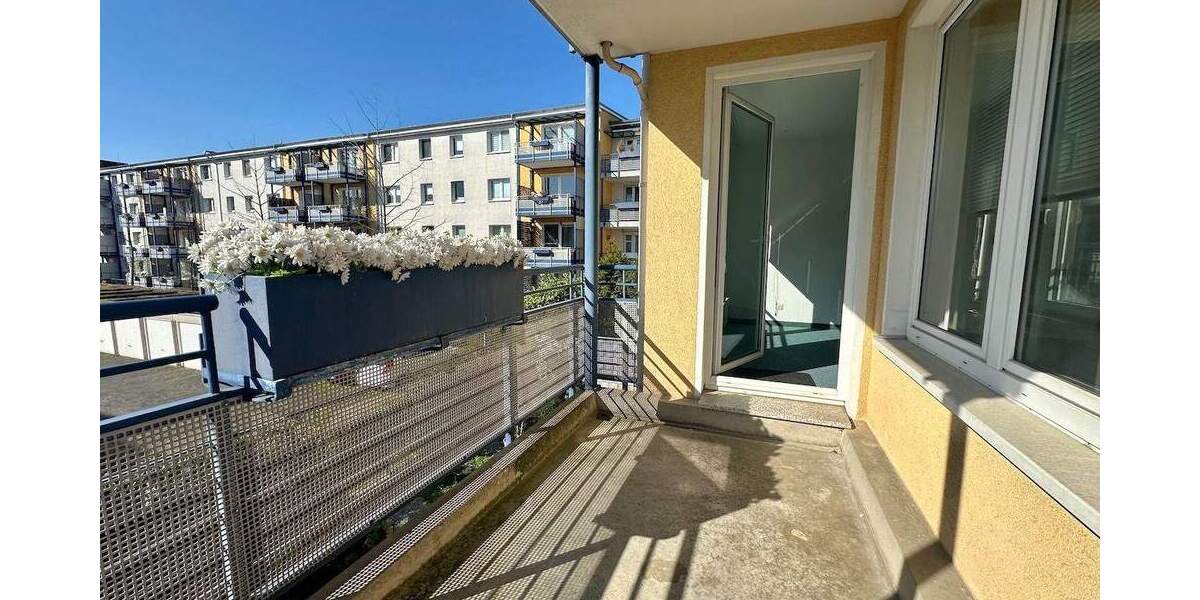 Etagenwohnung Neuss Dreikönigenviertel - 3 Zimmer, 79 m&sup2;, 298.000&euro; | Angebot:25909072