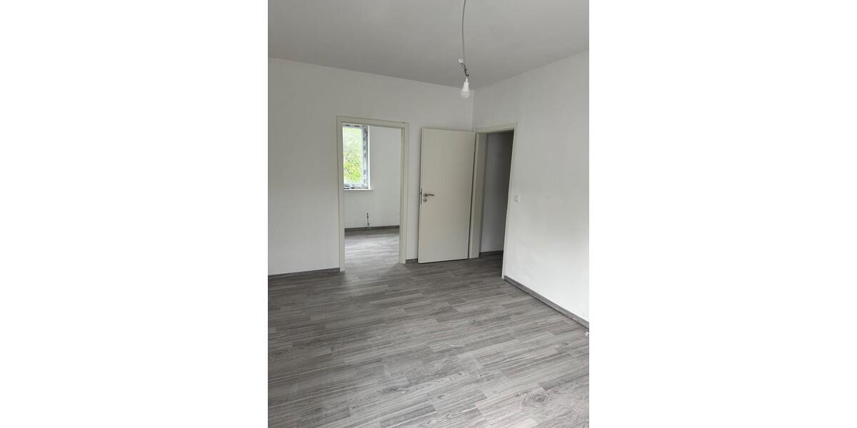 Reihenhaus Viersen Sittard - 5 Zimmer, 148 m&sup2;, 1.700&euro; | Angebot:26547236