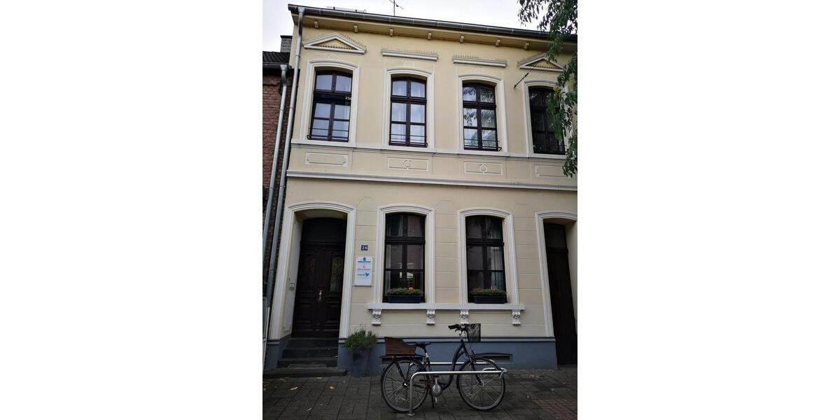 Etagenwohnung Tönisvorst - 4 Zimmer, 90 m&sup2;, 1.080&euro; | Angebot:25858725