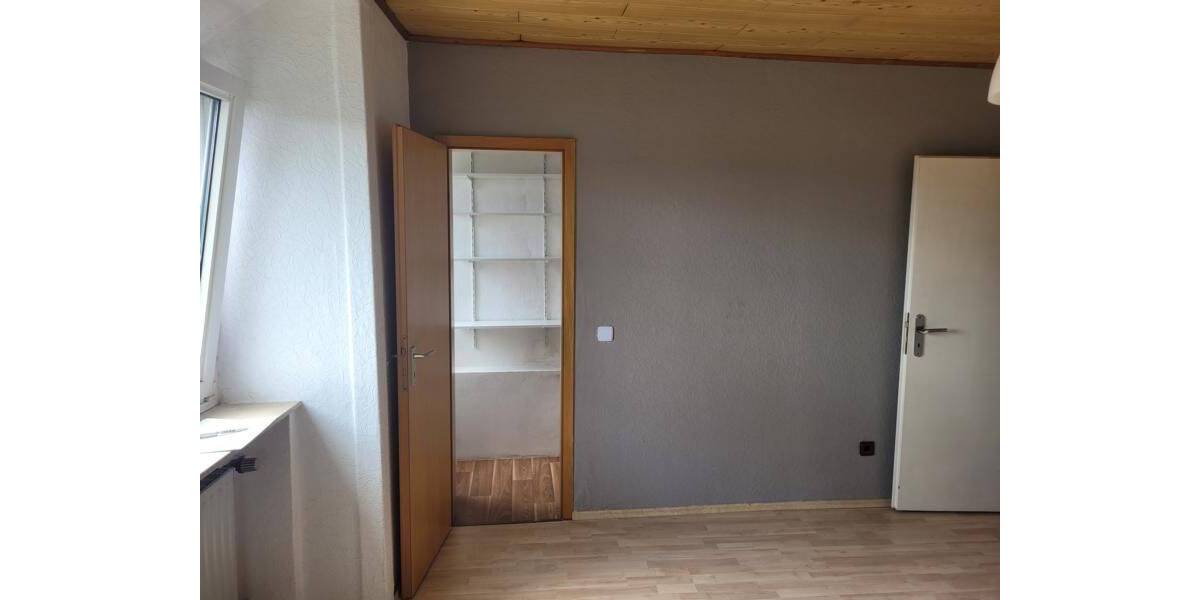 Etagenwohnung Duisburg Neumühl - 3 Zimmer, 78 m&sup2;, 460&euro; | Angebot:26684592