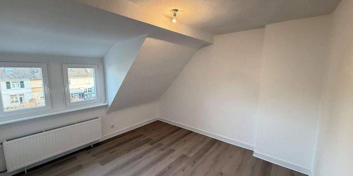 Etagenwohnung Duisburg Wedau - 4 Zimmer, 75 m&sup2;, 224.900&euro; | Angebot:25778218