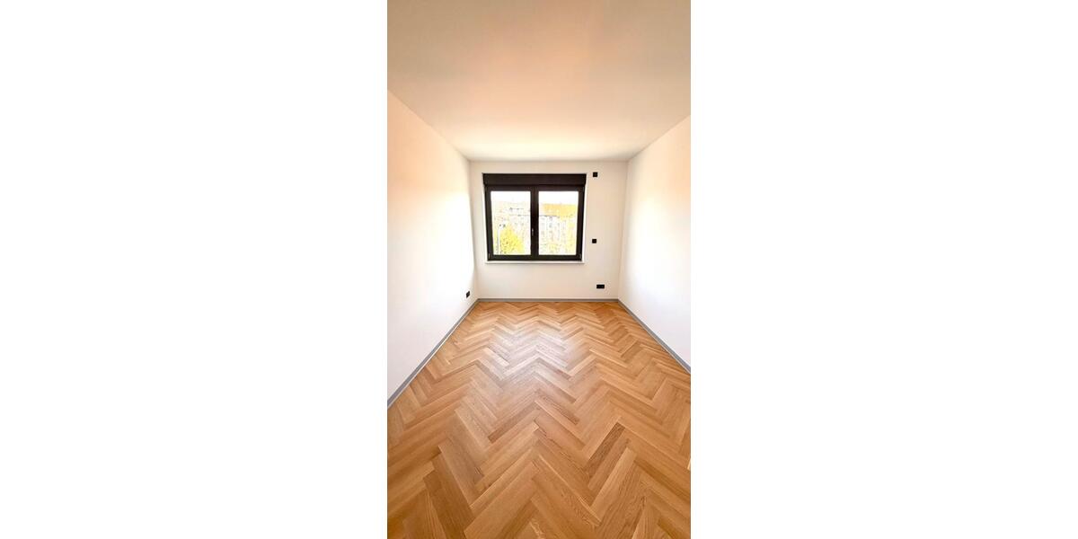 Etagenwohnung Düsseldorf Pempelfort - 3 Zimmer, 87 m&sup2;, 1.950&euro; | Angebot:25961208
