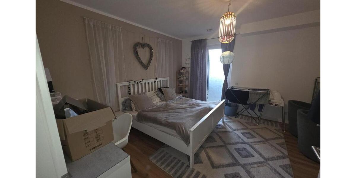 Erdgeschoßwohnung Krefeld - 2 Zimmer, 68 m&sup2;, 768&euro; | Angebot:25874903