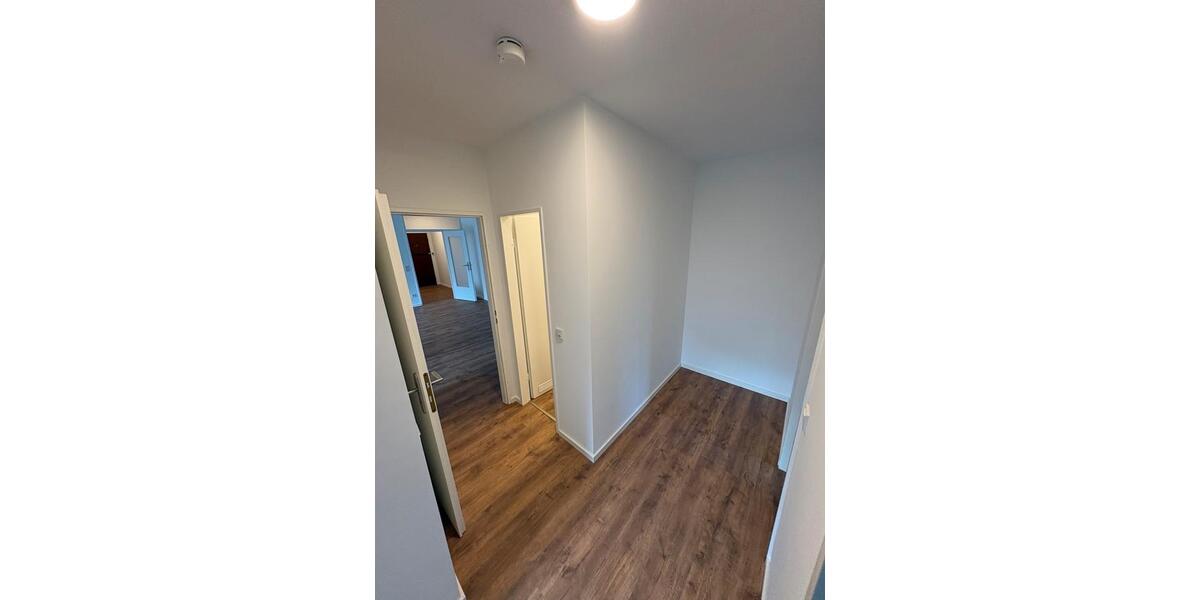 Etagenwohnung Erkrath - 3 Zimmer, 84 m&sup2;, 299.000&euro; | Angebot:25893891