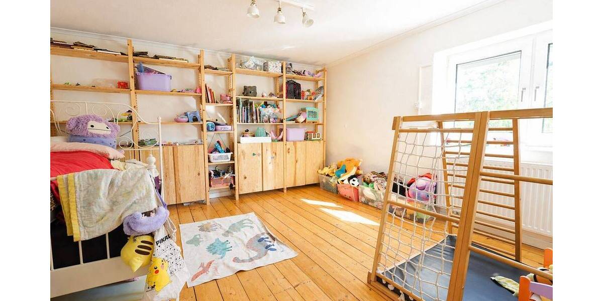 Reihenmittelhaus Krefeld / Dießem/Lehmheide Dießem/Lehmheide - 4 Zimmer, 126 m&sup2;, 329.000&euro; | Angebot:26543951
