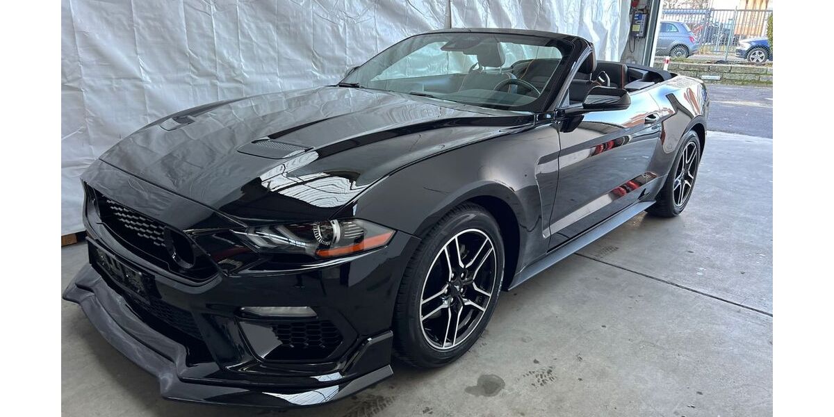 Ford Mustang 38.000 km 27.490 &euro; Düsseldorf 40589