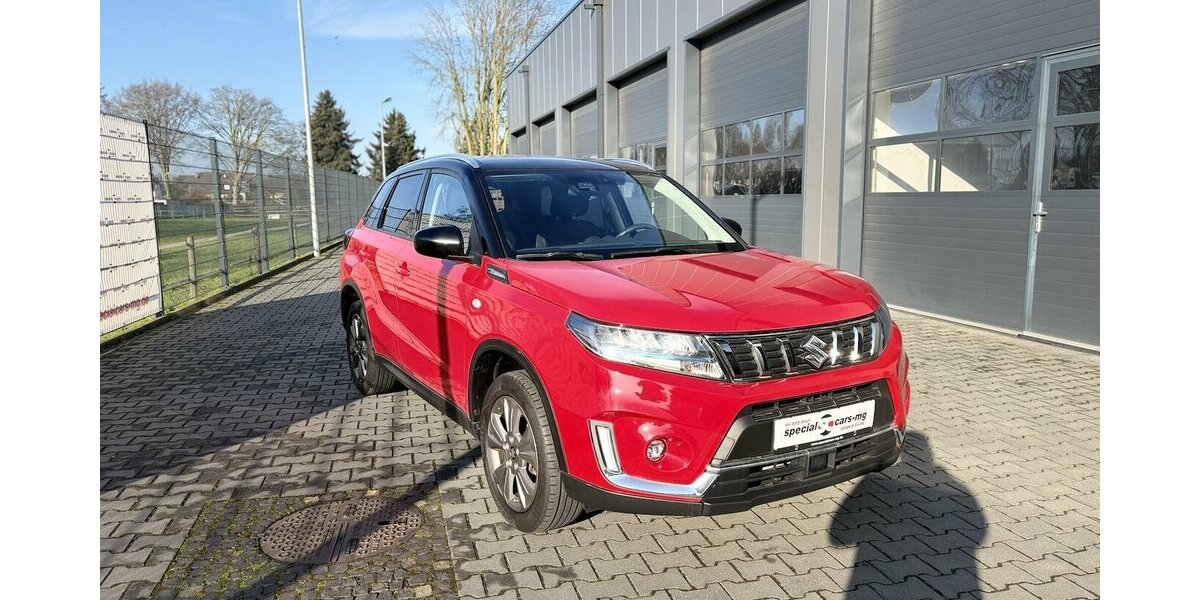Suzuki Vitara 1.4 Hybrid 4x2 / Automatik / Kamera 35.000 km 21.490 &euro; Mönchengladbach 41066