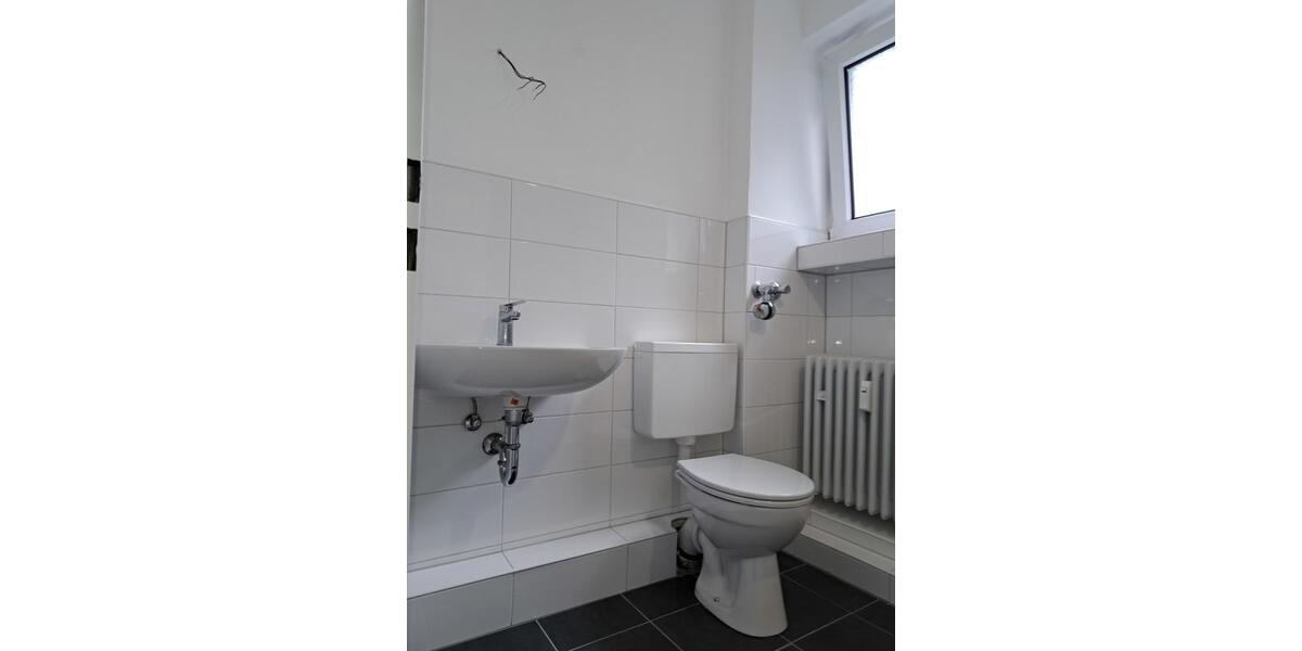 Etagenwohnung Krefeld Gellep-Stratum - 2 Zimmer, 60 m&sup2;, 654&euro; | Angebot:25770298